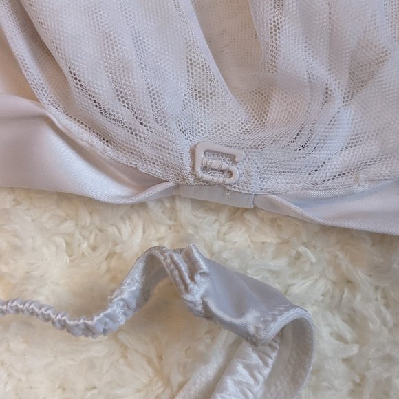 NWOT (S) - LA SENZA Bridal Thong with Veil - Picture 6 of 10